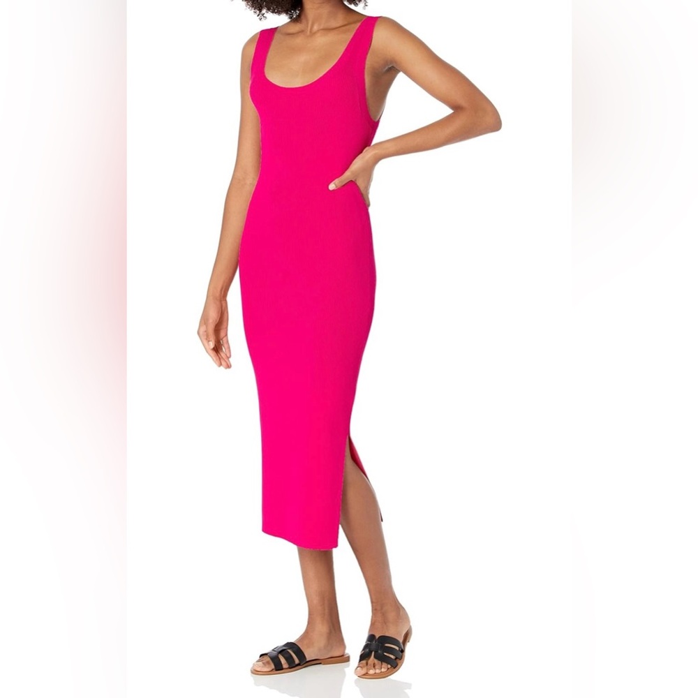 Pink Sleeveless Scoop Neck Sweater tank Midi Dress NEW